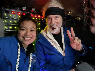 Nicole Yamase '14 and Victor Vescovo during Challenger Deep expidition