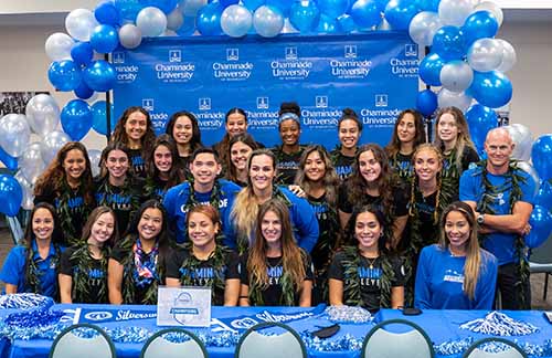 Chaminade University's Women's Volleyball team 2021