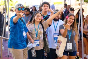 students throwing shaka