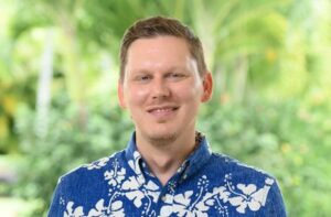 Dr. Lance Askildson
