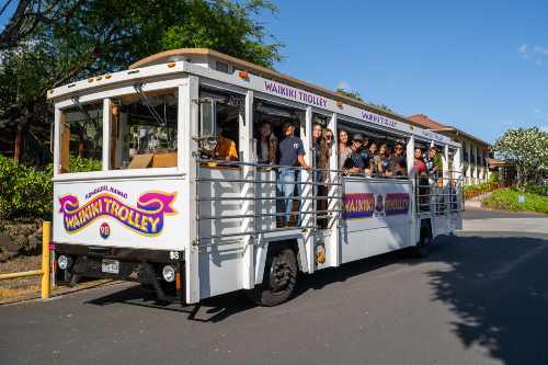 Kapaa High School students on a trolley at Chaminade
