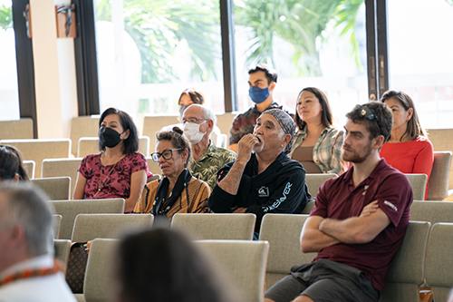 Lecture attendees listened to Moreland's "A Life Worth Loving."