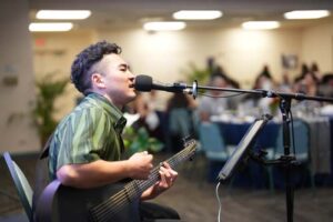 Musician Nick La'a serenaded the crowd.
