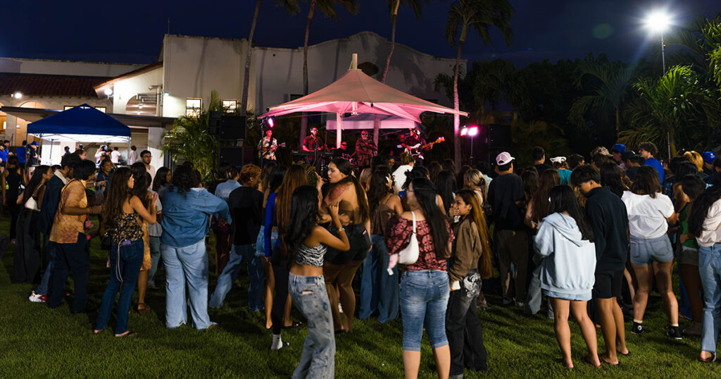 Chaminade’s First ‘Back to School Bash’ is a Smash Hit